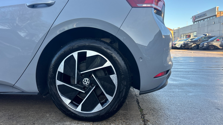 Volkswagen ID.3 150kW Pro 58kWh 5dr Auto Electric Hatchback